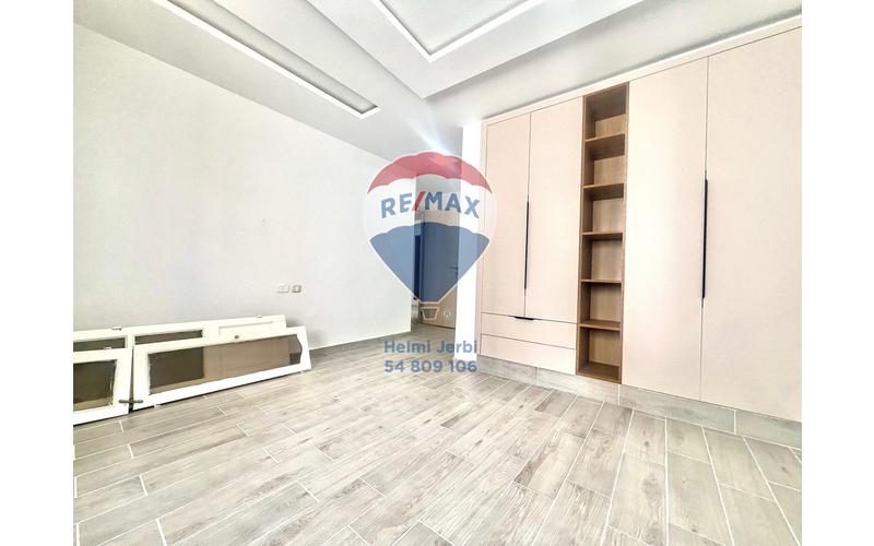 Appartement s+4 8